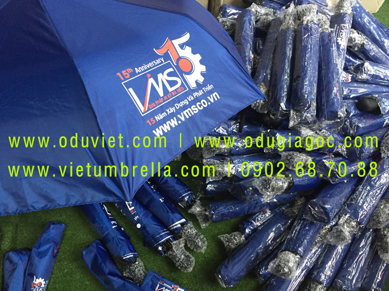 xưởng sản xuất ô dù cầm tay in logo quảng cáo
